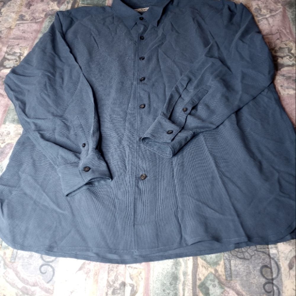 Tommy Bahama Men's XL Gray LngSlv Small Chekered ButtonUp 100% Silk Dress Shirt.